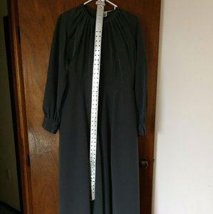 Gray East Essence abaya